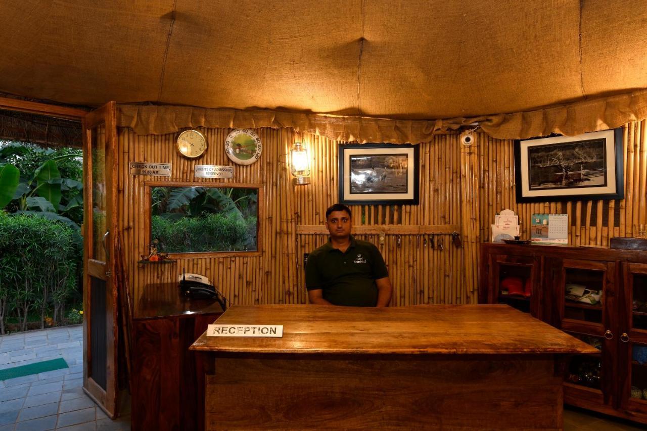 Hotel Sunbird Bharatpur Bagian luar foto