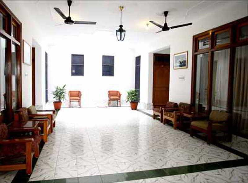 Hotel Sunbird Bharatpur Bagian luar foto